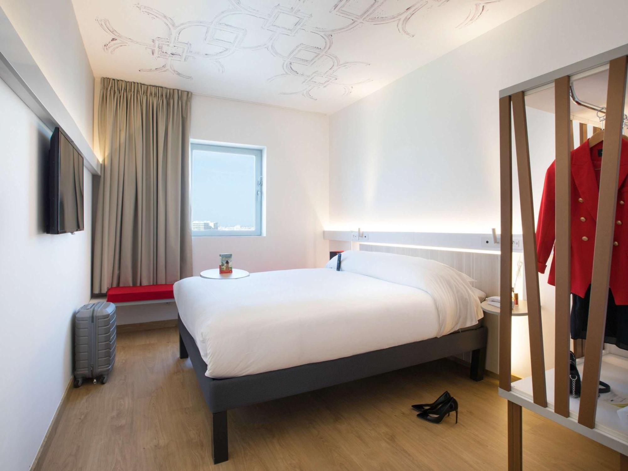 Hotel Ibis Abdelmoumen Casa Centre Casablanca Exteriér fotografie
